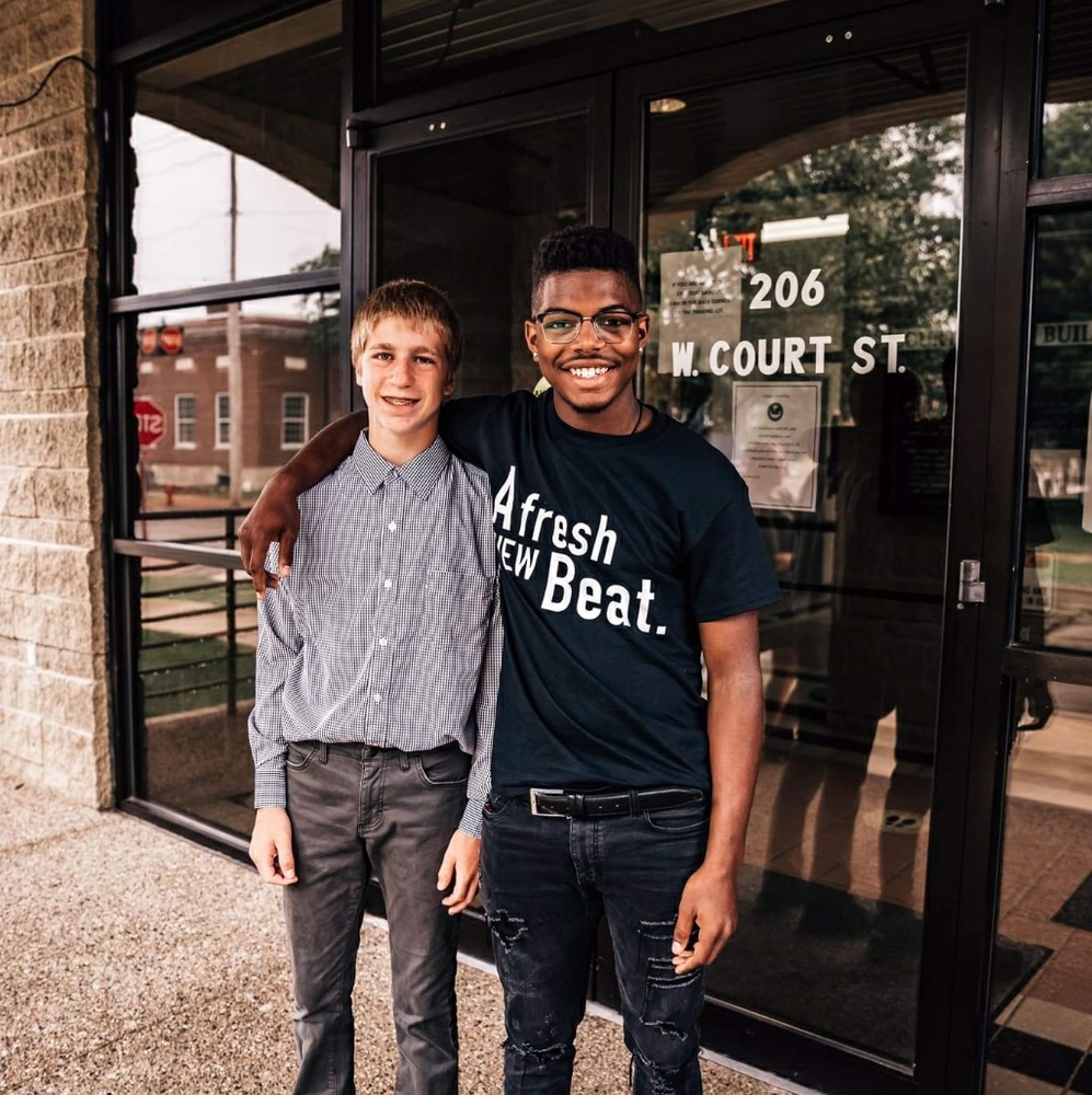 Meet your Posher, Kaden